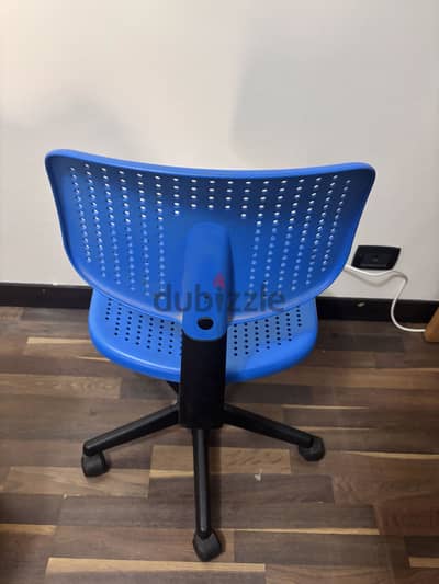 Office desk chair