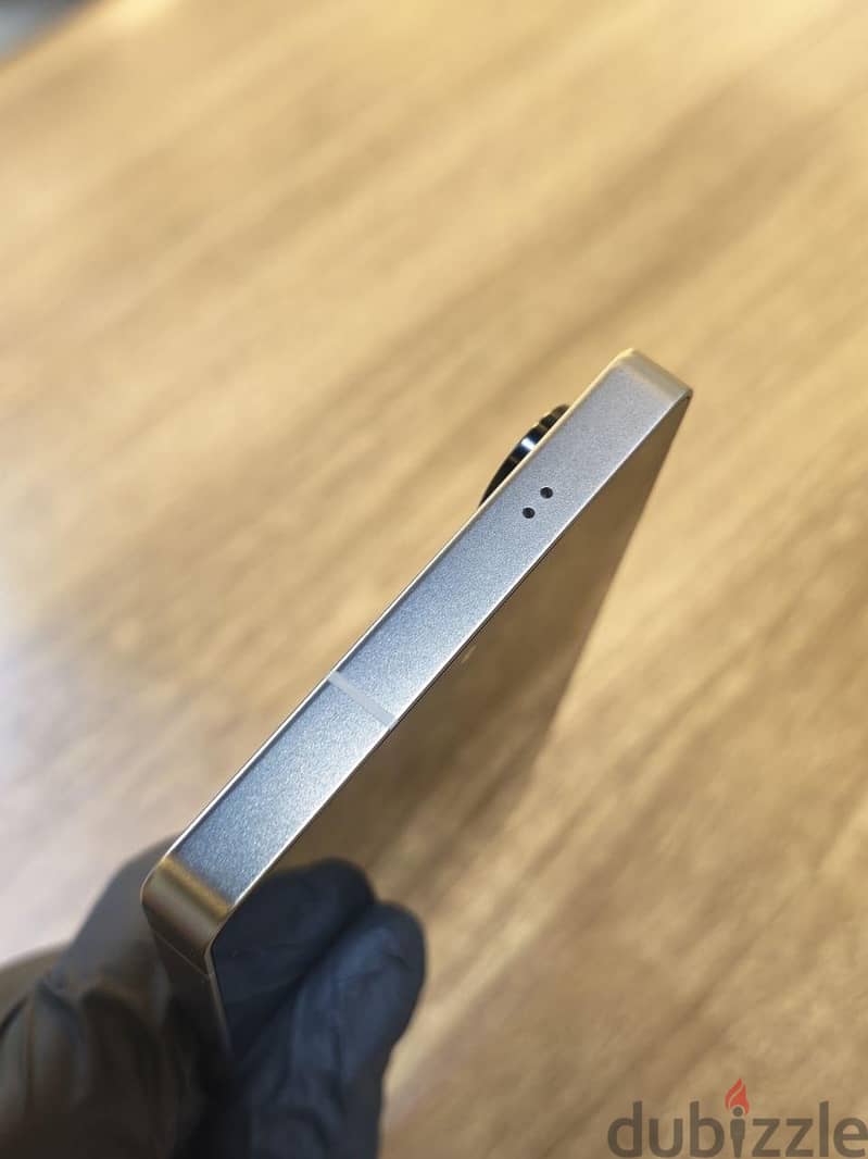 Galaxy S25 Ultra 4