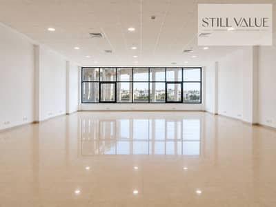 مكتب اداري للايجار 100م في مبني اداري التجمع القاهرة الجديدة Office For Rent 100Sqm In Fifth Settlement