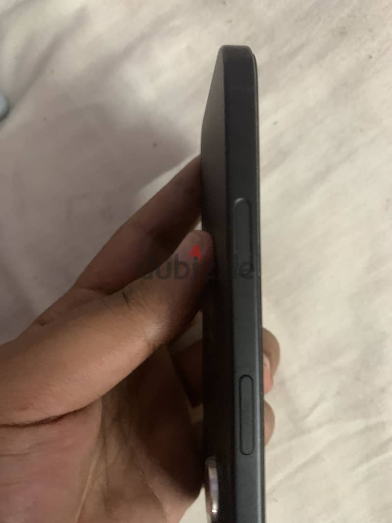 iPhone 16 2