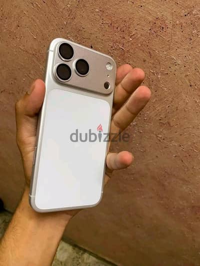 آبل - آيفون 17 برو ماكس