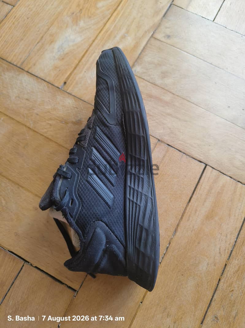 Adidas LightMotion 7