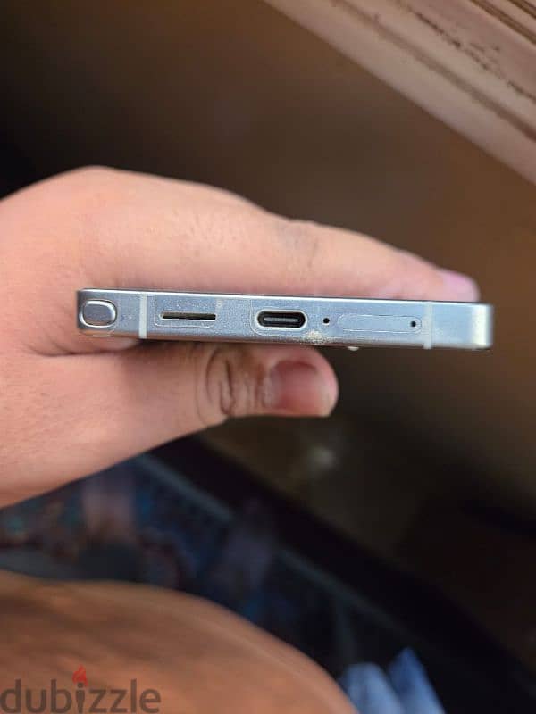 SAMSUNG S25 ULTRA 4