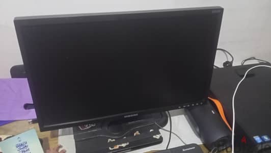 شاشة سامسونج 22 بوصة  led