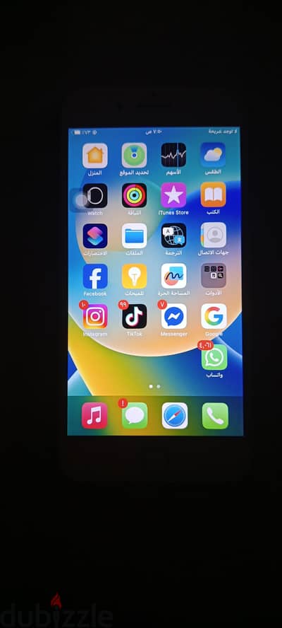 آبل - آيفون 8 بلس