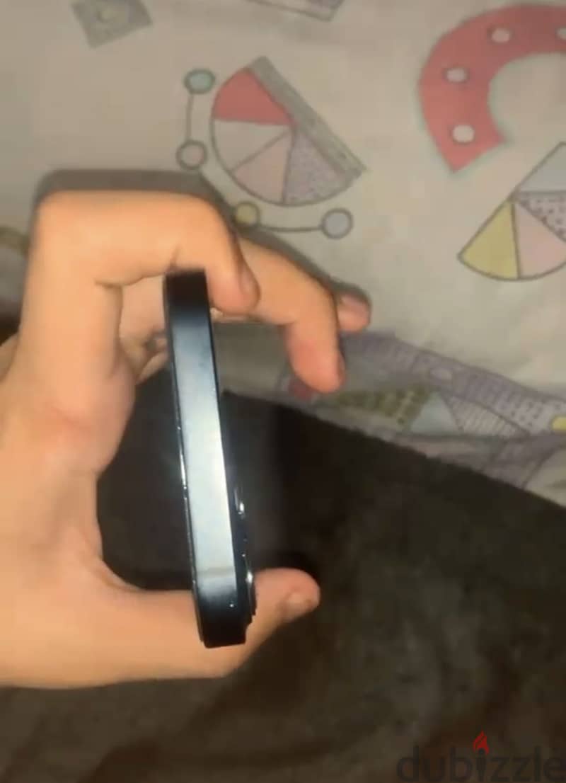 Apple - iPhone 13 4