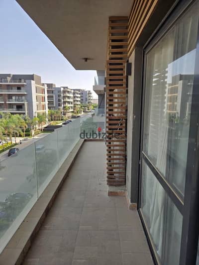 Luxury Apartment for Rent at El Patio Oro | First Tenant | Direct Water Features View Move into this elegant first tenant apartment in El Patio Oro, o