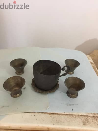 مشغولات يدوية نحاس وكاچبوهات