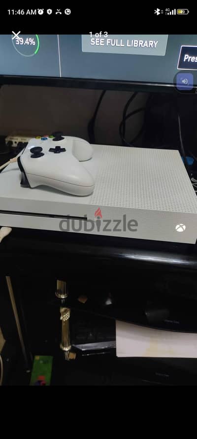 Xbox One s Like new 1T 1C with every thing