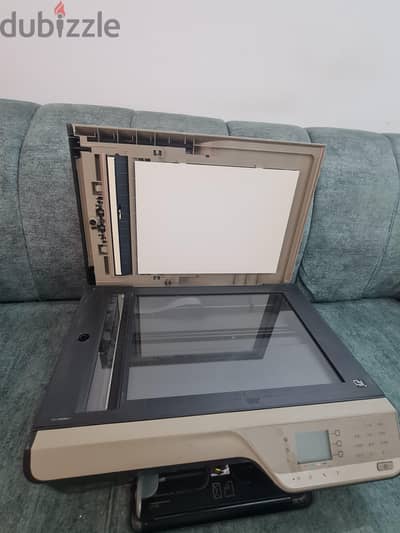 طابعة الوان HP و سكانر