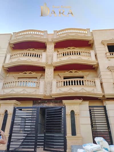 Apartment for sale (ground floor with garden) in the fifth district villas next to Al-Sharbin Mosque
