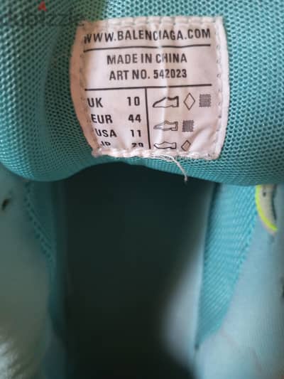 sneakers ماركه Balenciaga