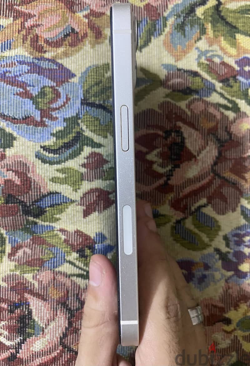 Apple - iPhone 13 2