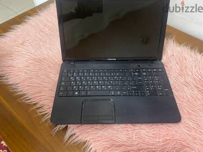 لابتوب توشيبا core i5 3th يعمل بحاله جيده يحتاج إلى شاحن و بطاريه