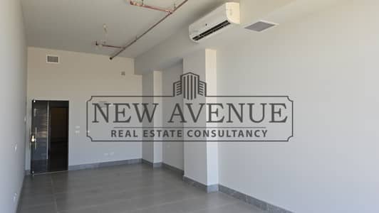 عيادتان مشطبه في  ووتر واي ذا هاب القاهره الجديده  waterway the hub New Cairo