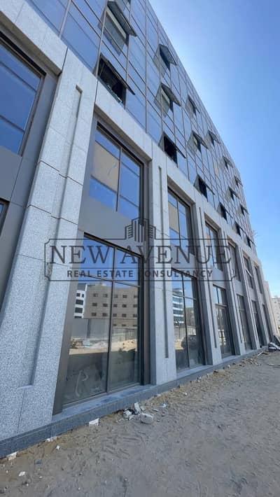 Ground Retail with Outdoor area for rent at new Cairo