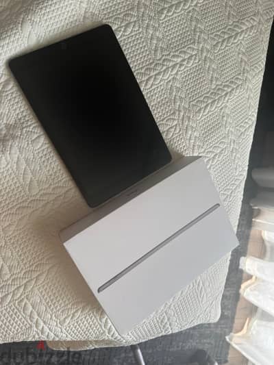 ipad 9th Gen used