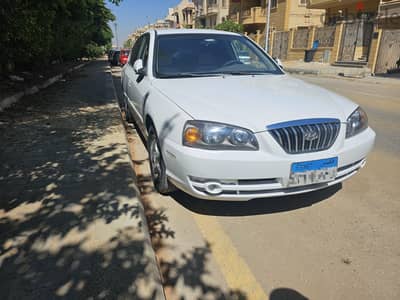 هيونداي افانتي 2004