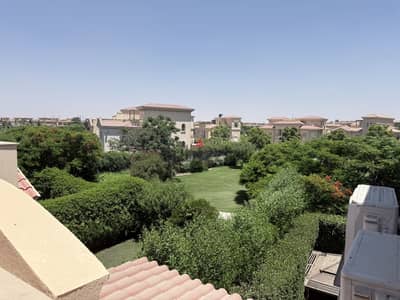 من المالك  فيلا  بمدينتى تشطيب الترا سوبر لوكس