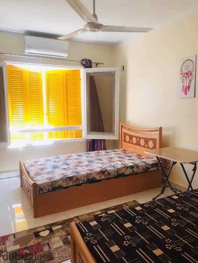 For rent, a furnished apartment in Al-Shorouk City for engineers from companies or a small number on a main street