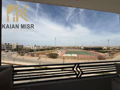 Excellent apartment in the finest neighborhoods of Al-Shorouk City, Club District, on an area of 217m, second floor, with a panoramic view directly on the Club.