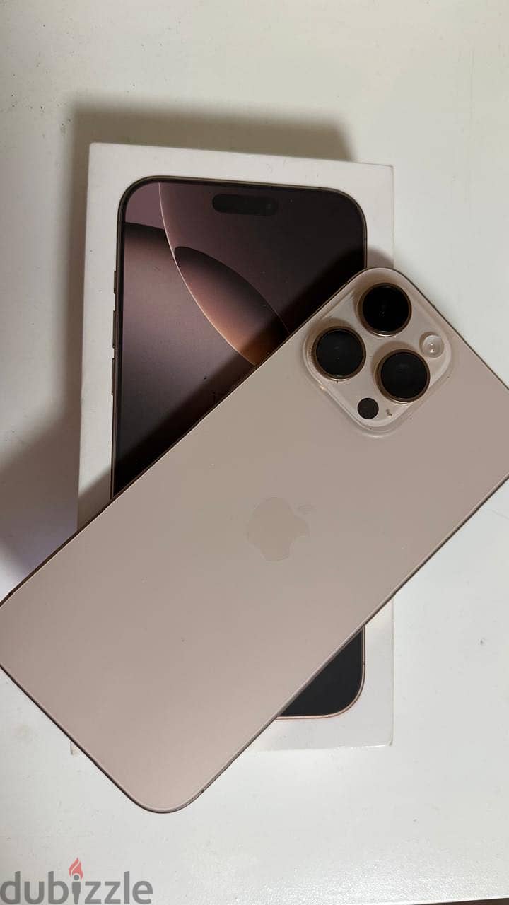 Apple - iPhone 16 Pro Max 4