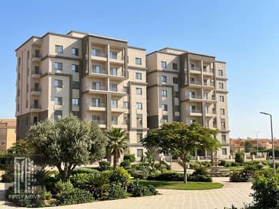 Fully Finished Apartment for Sale with Near Delivery in Mayan Compound , Directly on the Old Suez Road, opposite Madinaty.