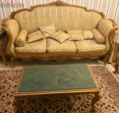 Full salon