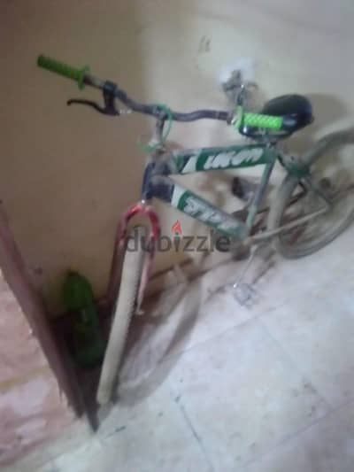 عجلة مقاس 26 بحالة جيدة