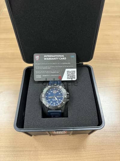 Luminox Master Carbon SEAL Automatic