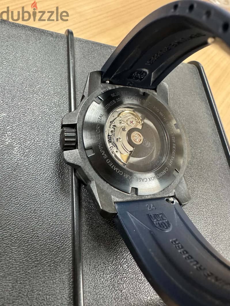 Luminox Master Carbon SEAL Automatic 3