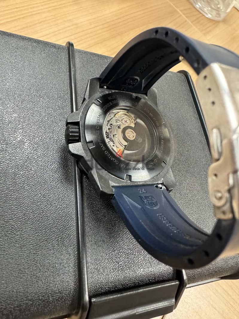 Luminox Master Carbon SEAL Automatic 5