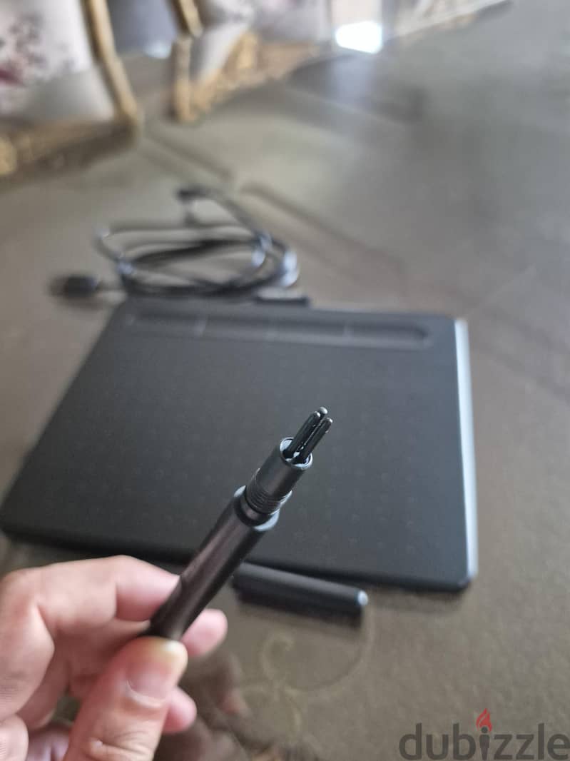 Wacom intous small black 2