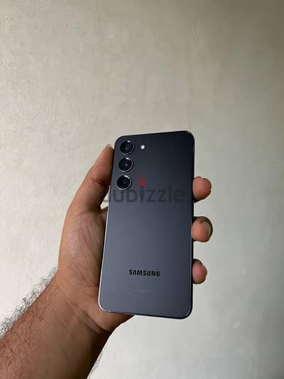 SAMSUNG GALAXY S23
