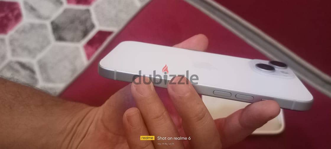 Apple - iPhone 15 2