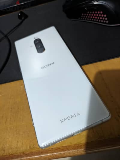 Sony Xperia 1