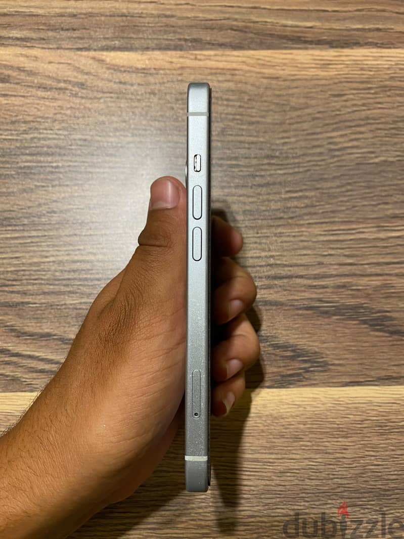 Apple - iPhone 15 2