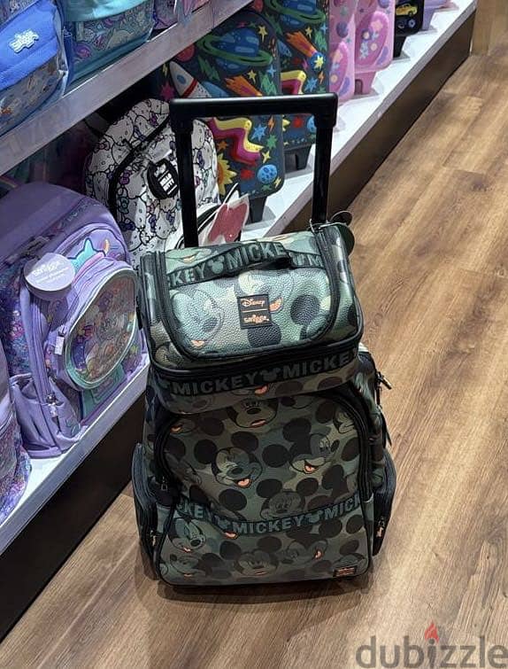 Smiggle set (new never used) 1