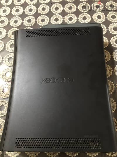 XBOX  360 SLIM 60 GB