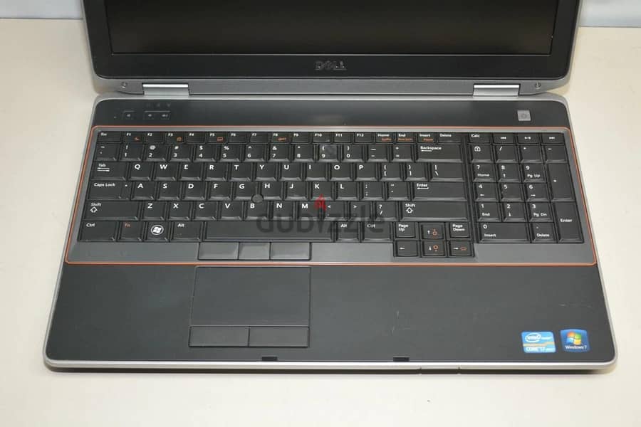 Dell latitude E6520 7