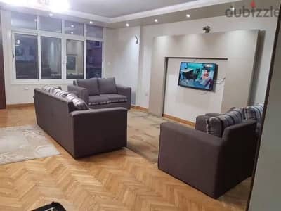 فرصه بيع شقه ١٧٠ م بارض الجولف مصر الجديده