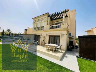 فيلا مستقله للبيع بمدينتي بحمام سباحه خاص مجموعات الفورسيزون