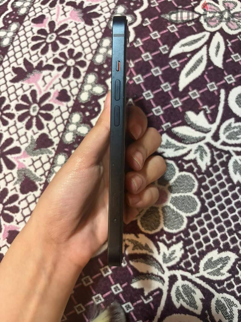 Apple - iPhone 13 3