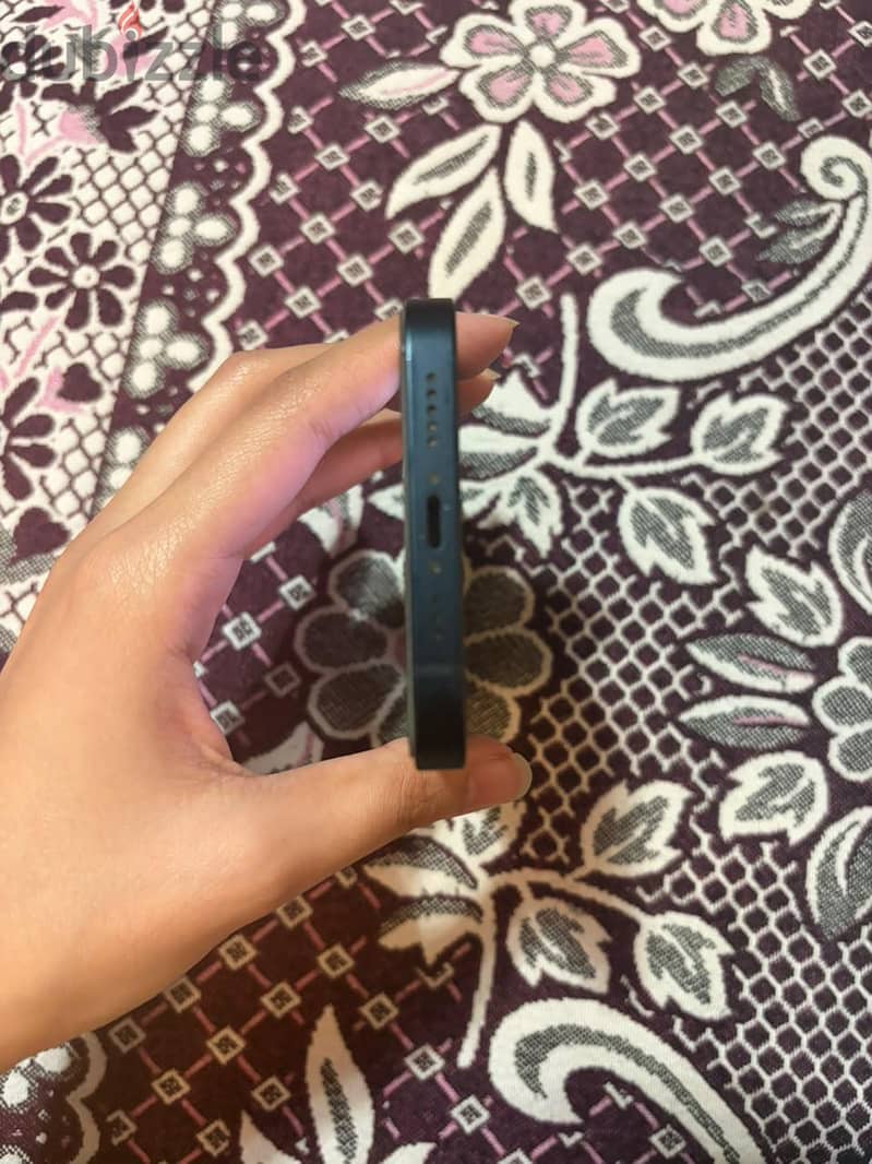 Apple - iPhone 13 4