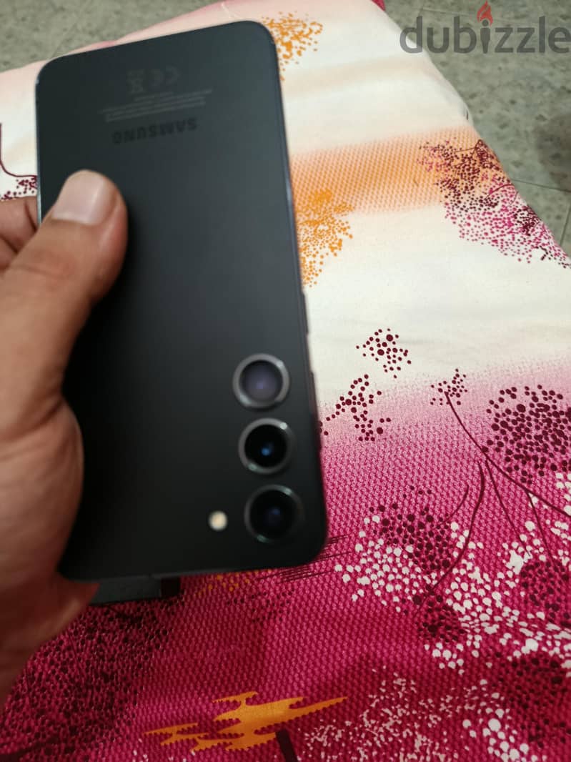 Samsung S23 6