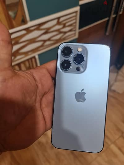 آبل - آيفون 13 برو