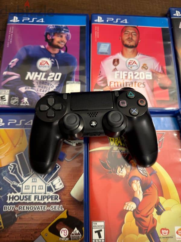 PS4 Pro + 7 Games 4