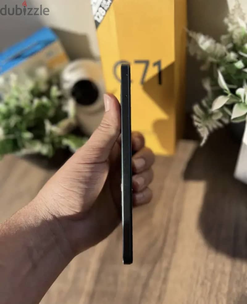 Realme C71 1