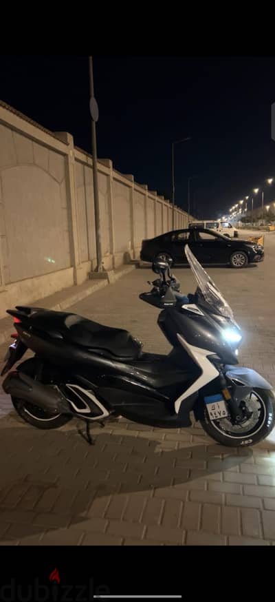 سكوتر زونتس ٣١٠ m