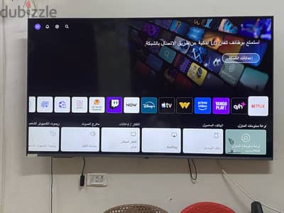 شاشه lg استعمال بسيط بالضمان والكرتونه